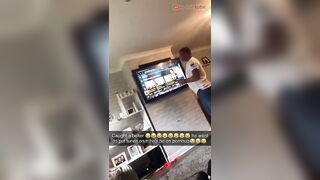 Funny: Uncle tries to play tunes in front of whole family and porn hub pops up. #4