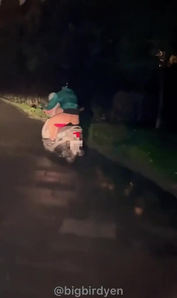 A Breezy Bike Ride at Night in Taiwan