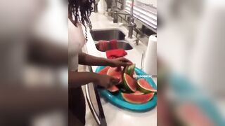 Can't see a watermelon in the same way after watching this