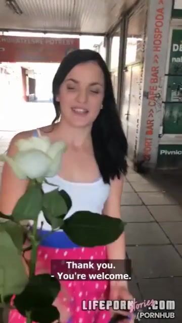 Anal in the car on the first date
