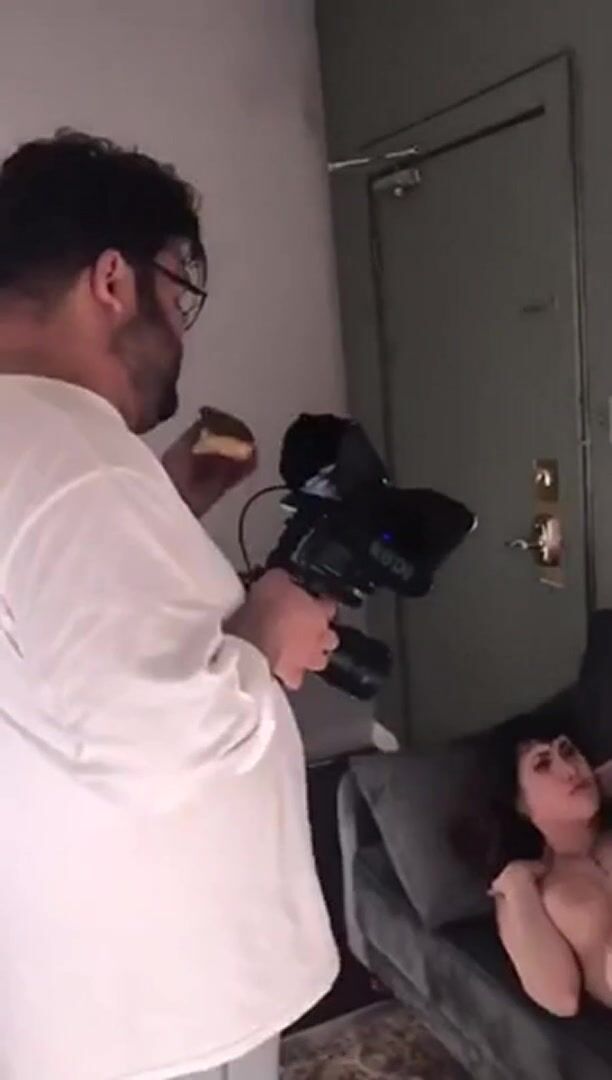 It's never a bad time to have a snack????