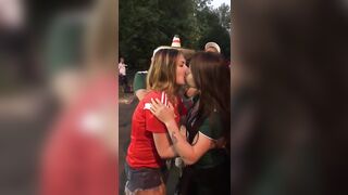 Trashy: Russia Vs Mexico Kiss (Russia World Cup 2018). Who won? Who's next ? You decide #4