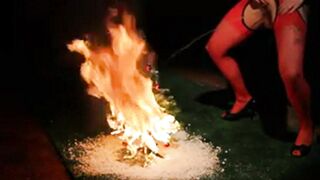 Trashy: She definitely saved Christmas #2