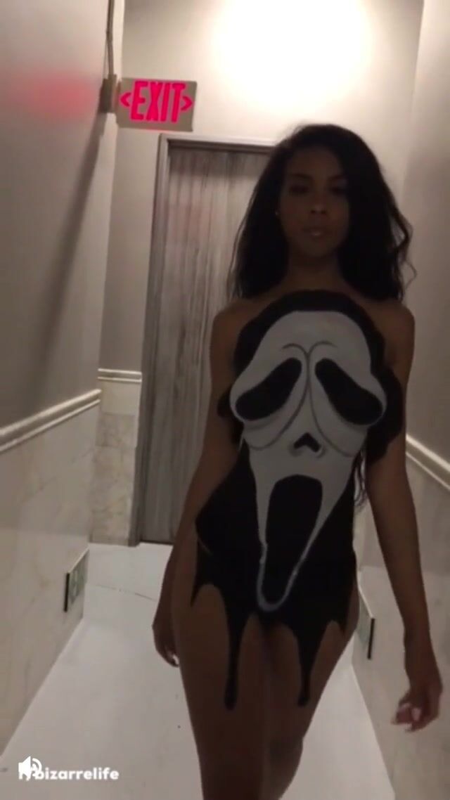 She Michael Jackson Bad. Ooh Ooh I’d Let Her do the Dash
