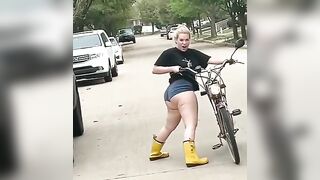 Trashy: Drive-by ass shake #4