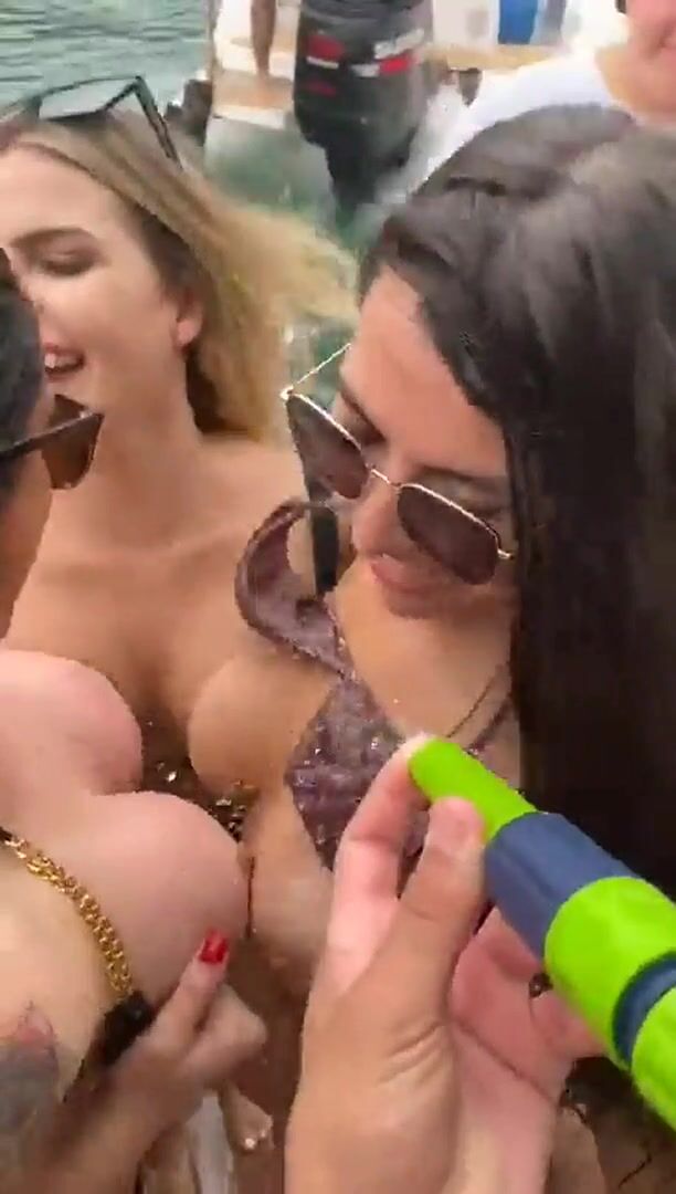 Boat Party