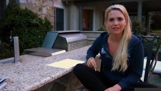 Mia Malkova swallows a load in front on her REAL mom during an audition