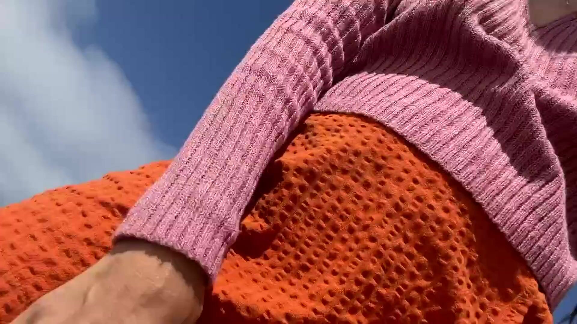 Wearing a butt plug at the beach