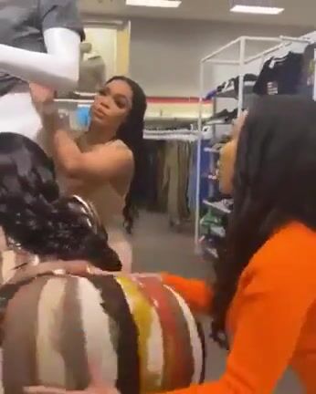 Look at these nasty hoes