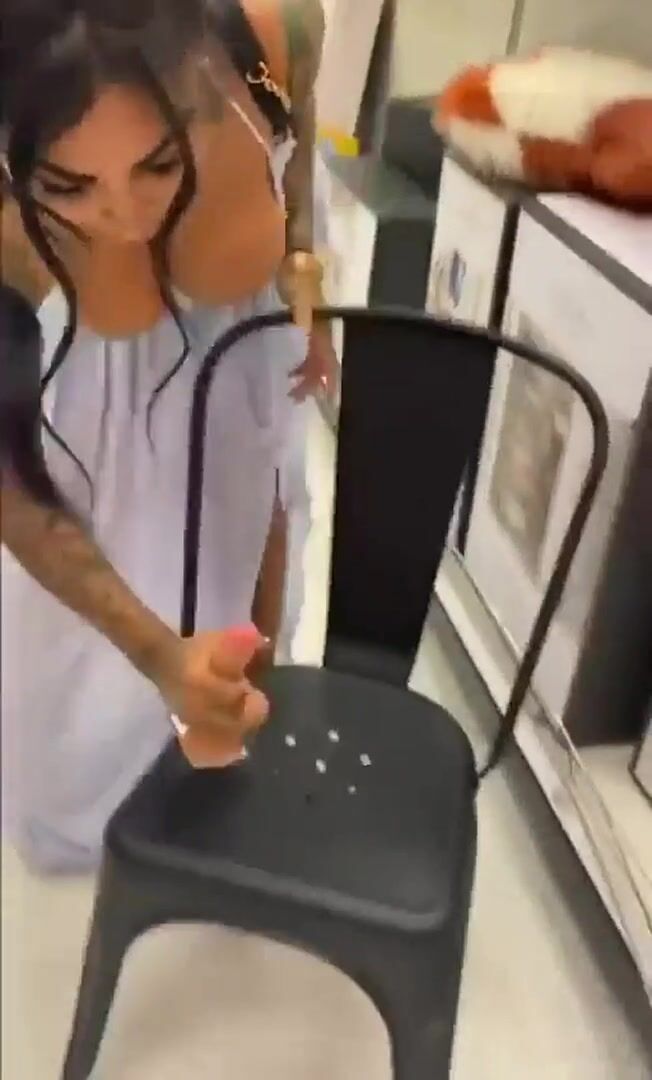 Why don't I ever run across anything awesome like this when I'm shopping? ????????????