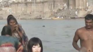 Trashy: JAV girl goes nude in Varanasi, India #4