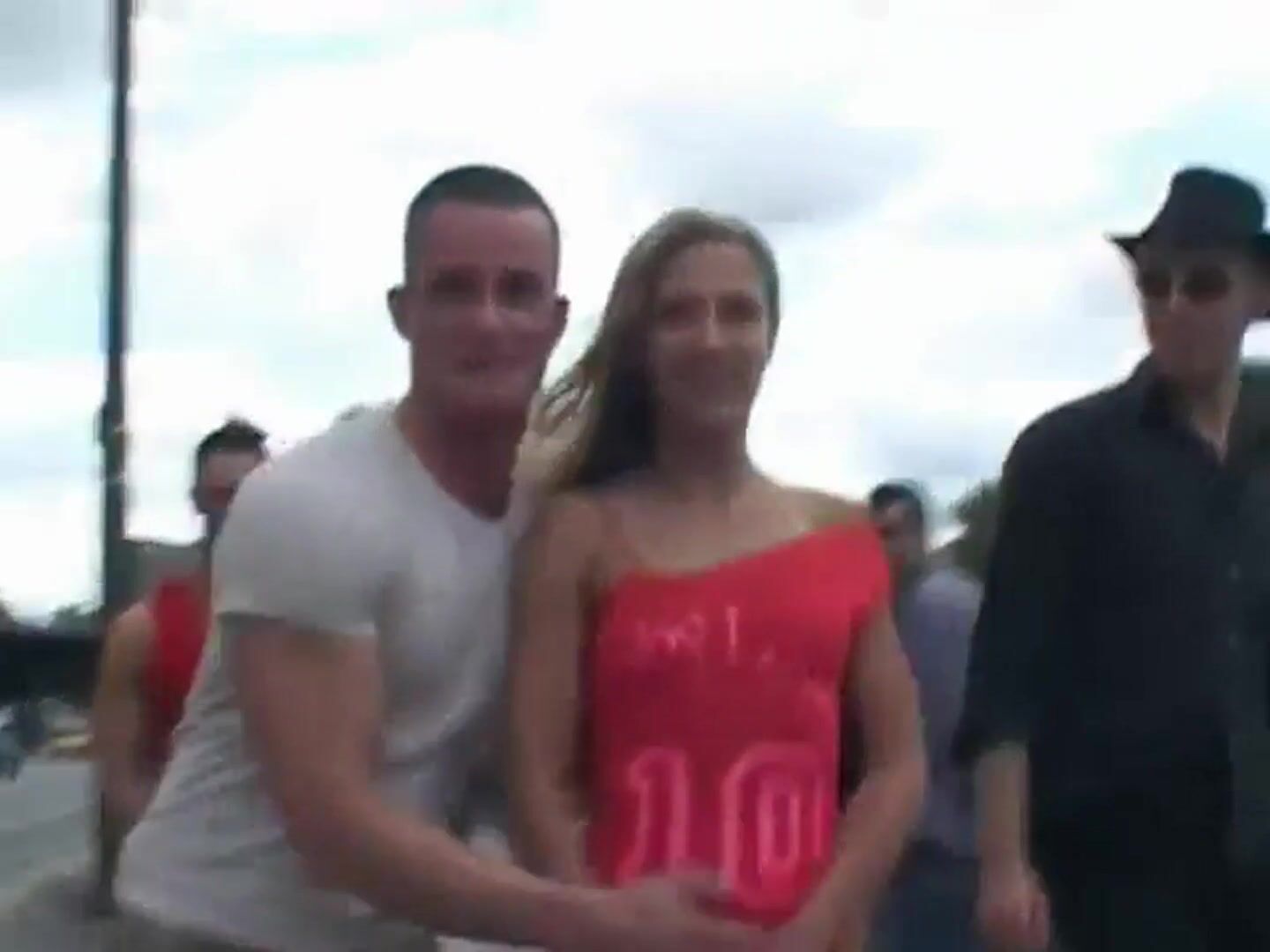 Walking nude on the bridge